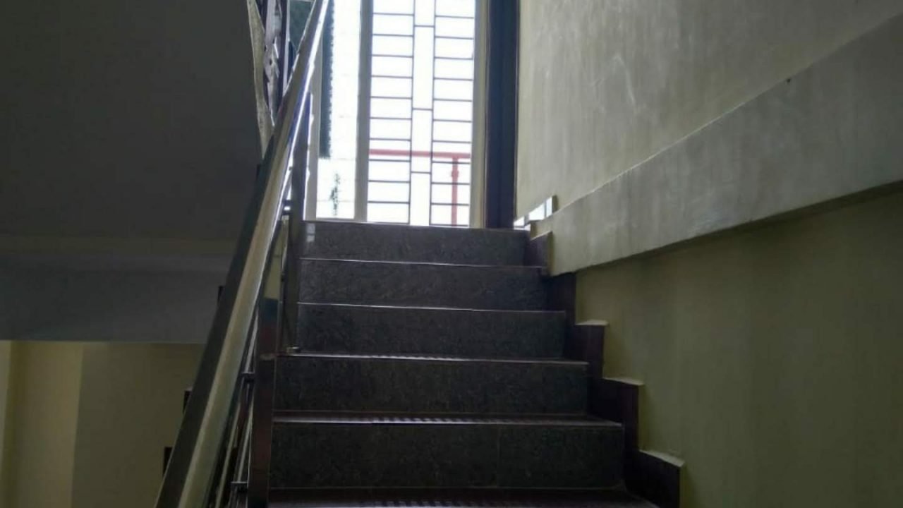 gfrg building stairs